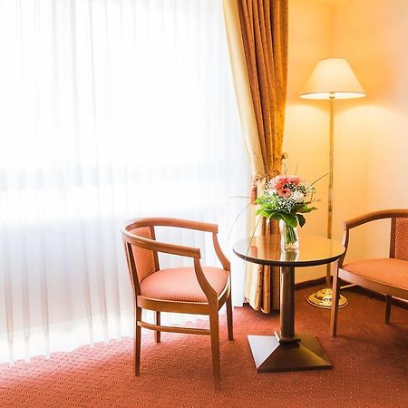 Hotel Villa Marburg im Park Heigenbruecken Exteriör bild
